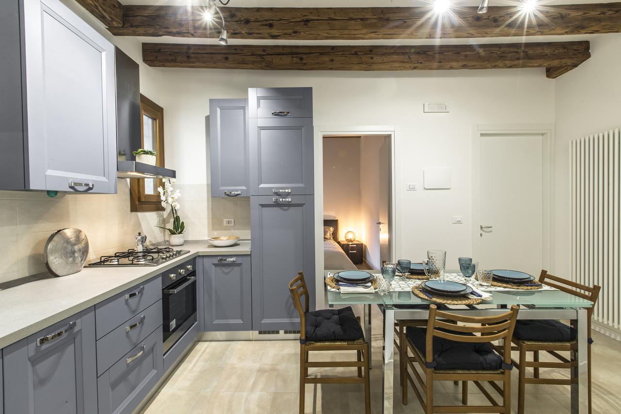 Ca Rezzonico Apartment R&R Венеция Экстерьер фото